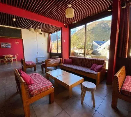 Le Nabias 1450 Hotel Genos