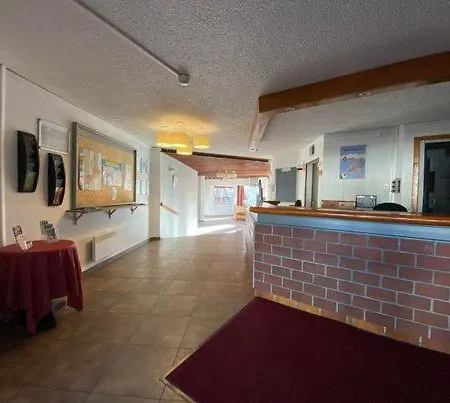 Le Nabias 1450 Hotel Genos