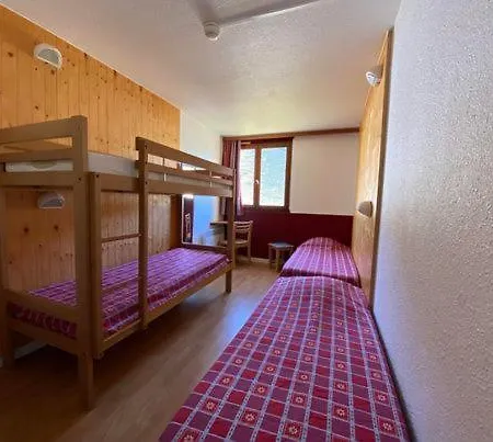 Le Nabias 1450 Hotel Genos